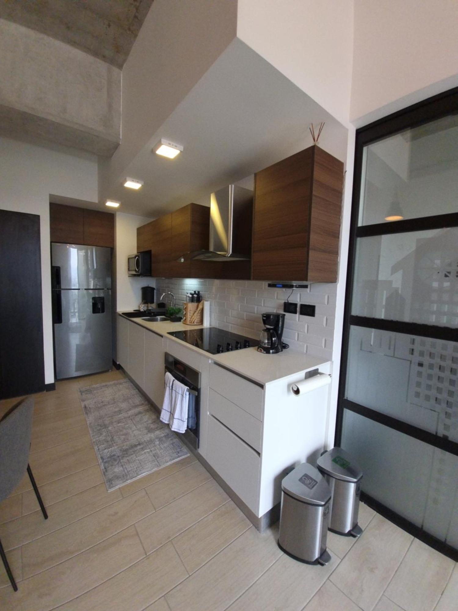 Apartamento 2 Habitaciones, Edificio Eon, Zona 10, Turin グアテマラシティ エクステリア 写真